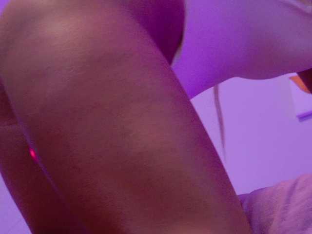 BlondieEve live cam on BongaCams