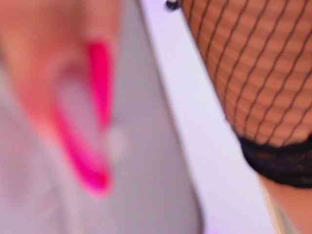 BlondieEve webcam