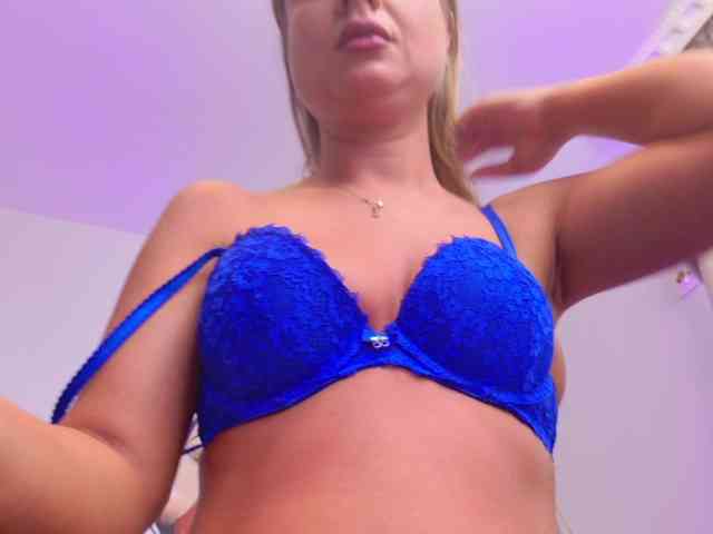 BlondieEve BlondieEve