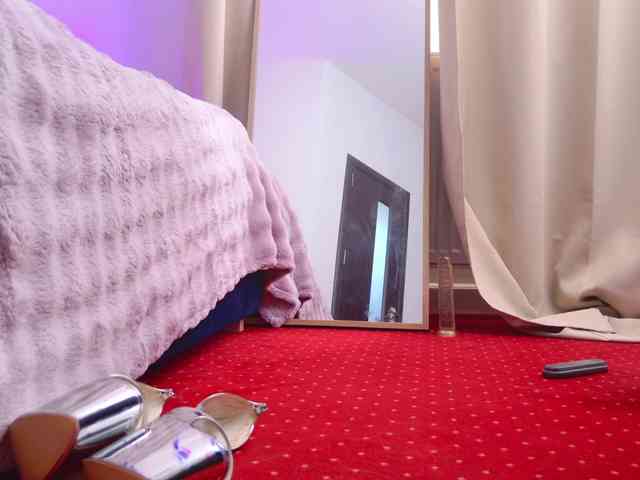 Modelo: BlondieEve