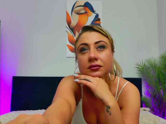 BlondieEve BlondieEve