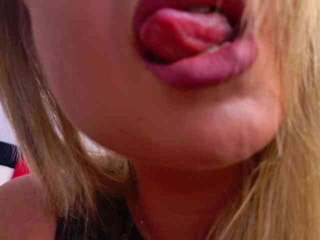 BlondieEve