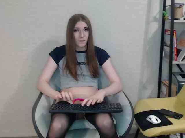 PaulineDoll