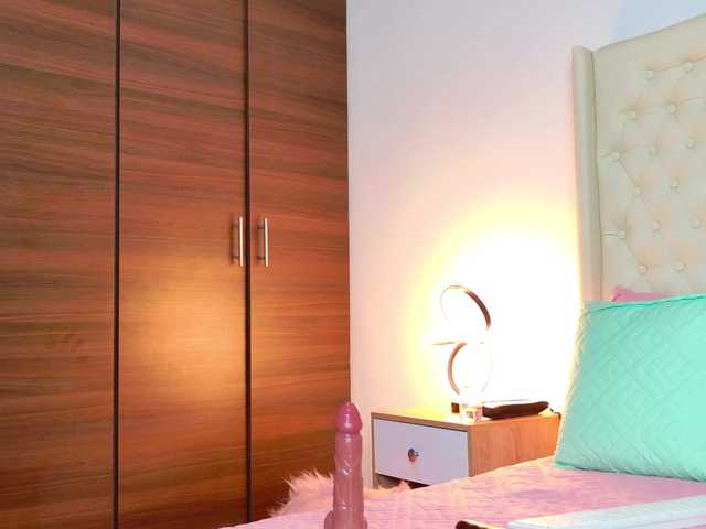 KendallRouse's BongaCams show and profile