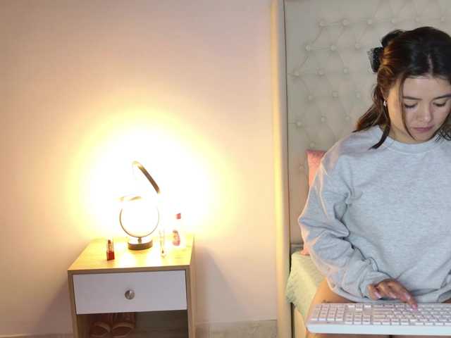 KendallRouse live cam on BongaCams