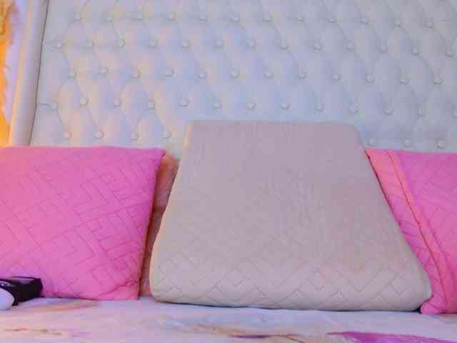 KendallRouse webcam
