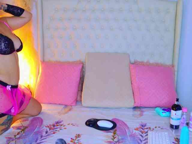 KendallRouse webcam