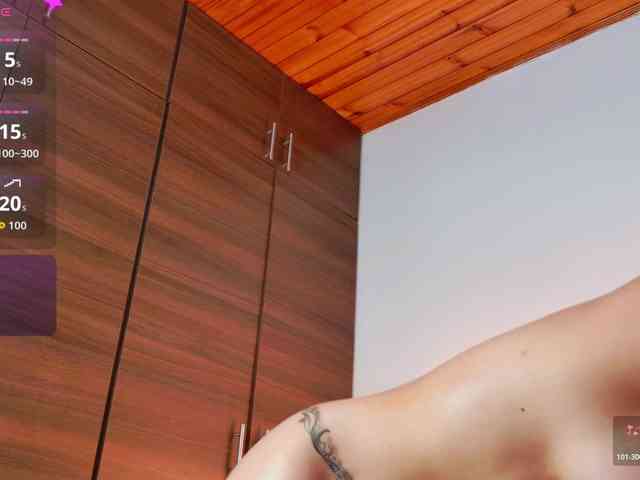 KendallRouse webcam