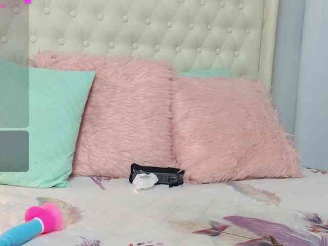 KendallRouse webcam