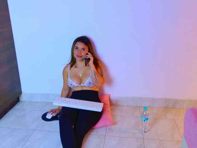 KendallRouse webcam