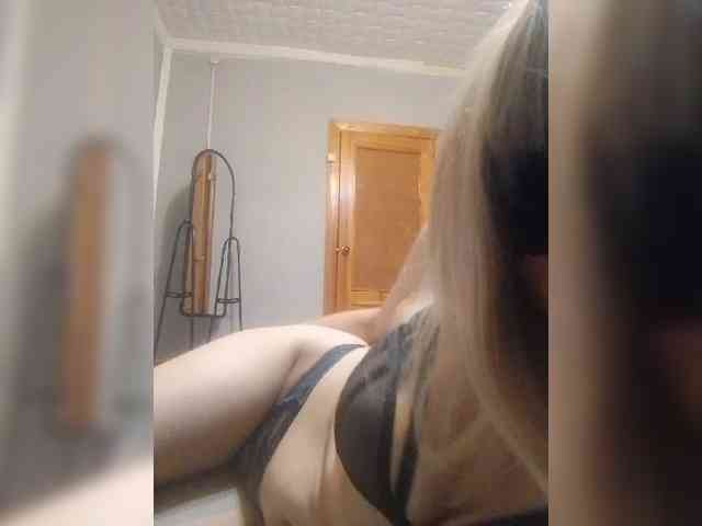 Tatap Live Webcam on BongaCams