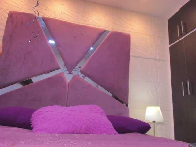 sol-angel live cam on BongaCams