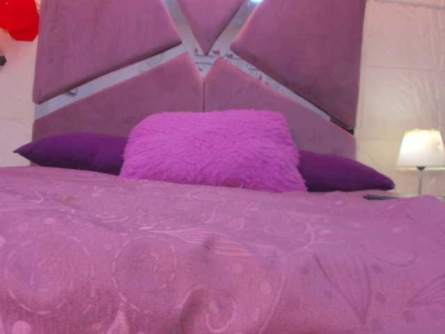 sol-angel live cam on BongaCams