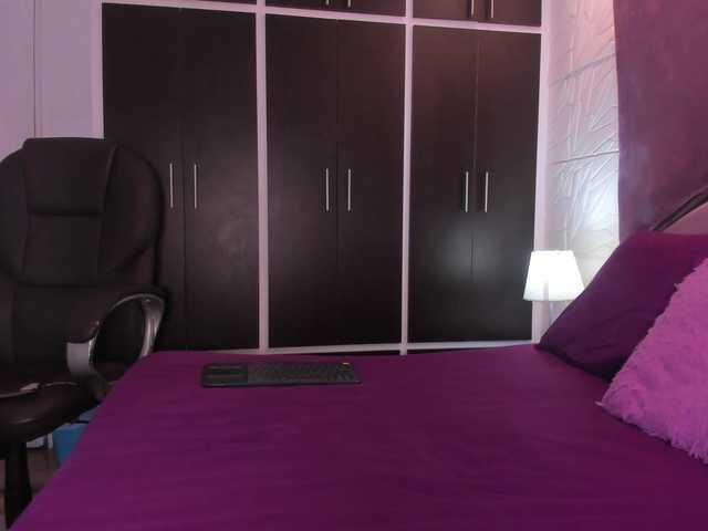 sol-angel live webcam show