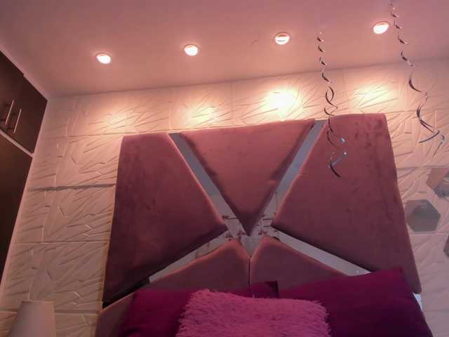 sol-angel live cam on BongaCams