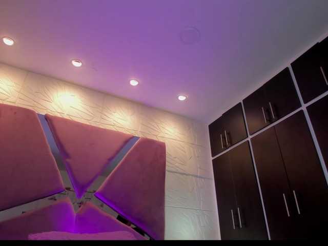 sol-angel live cam on BongaCams