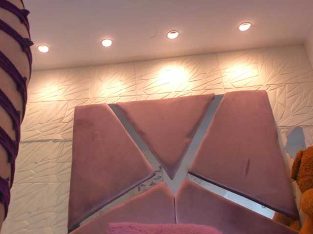 sol-angel live cam on BongaCams