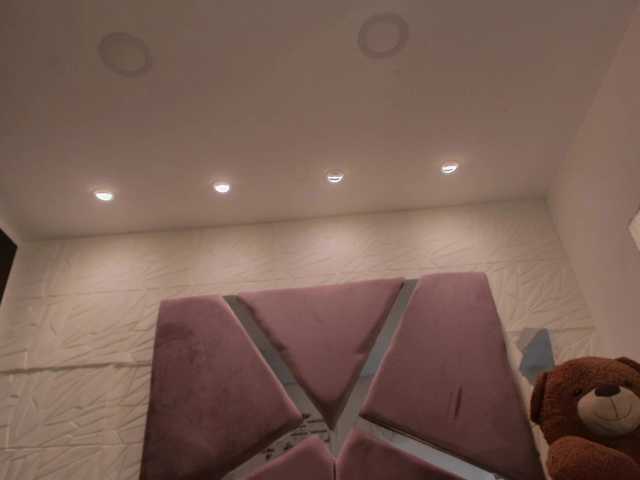 sol-angel live cam on BongaCams