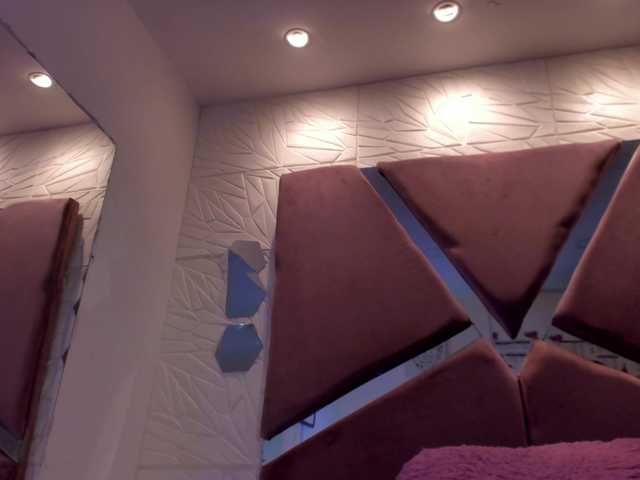 sol-angel live cam on BongaCams