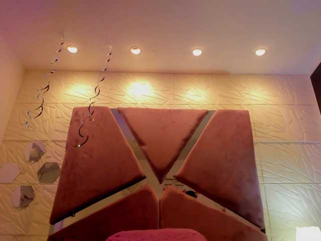 sol-angel live cam on BongaCams