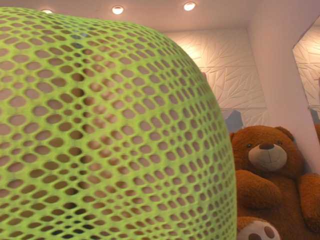 sol-angel live cam on BongaCams