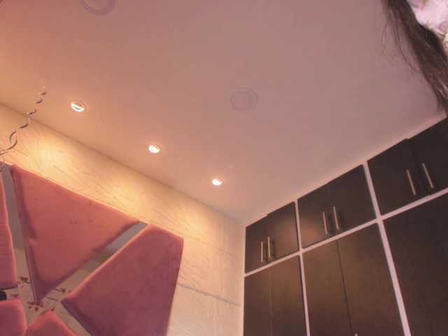 sol-angel live cam on BongaCams