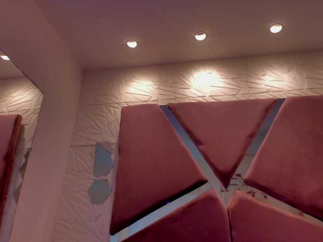 sol-angel live cam on BongaCams