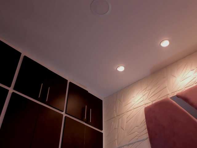 sol-angel live cam on BongaCams