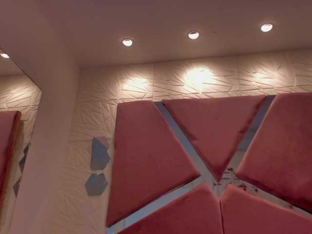 sol-angel live cam on BongaCams
