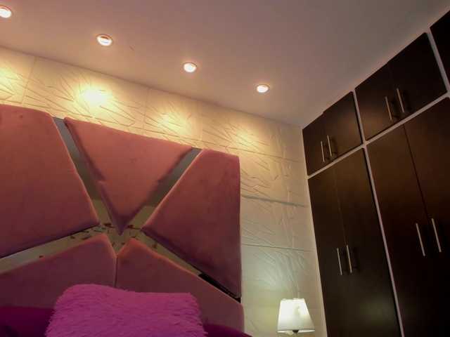 sol-angel live cam on BongaCams
