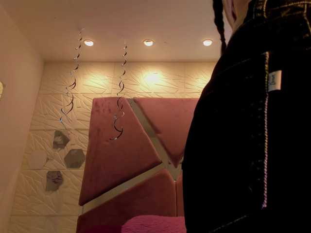 sol-angel live cam on BongaCams