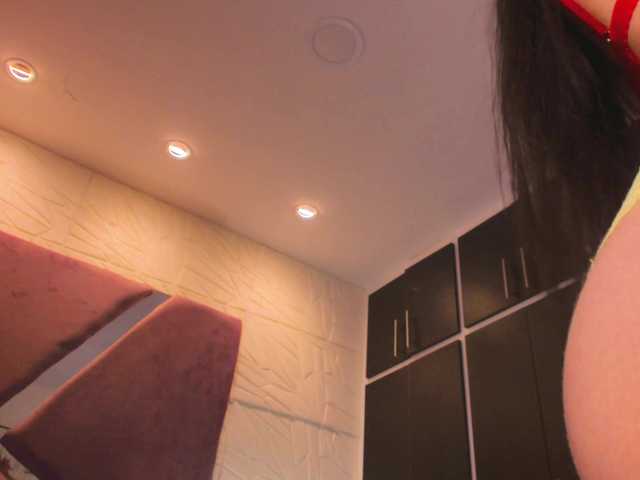 sol-angel live cam on BongaCams