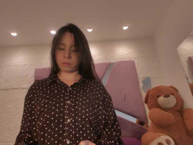 sol-angel live cam on BongaCams