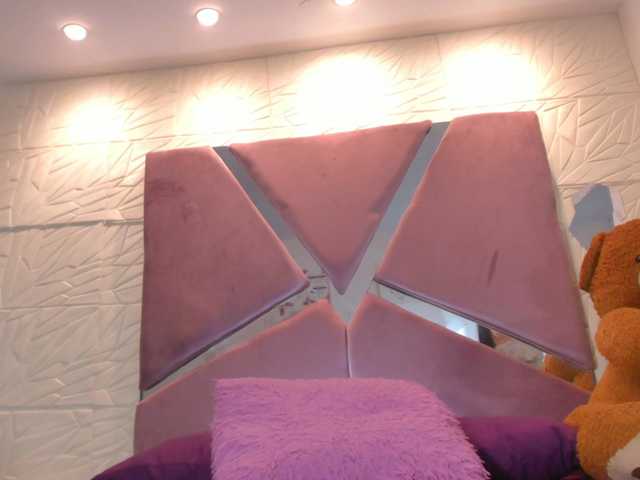 sol-angel live cam on BongaCams