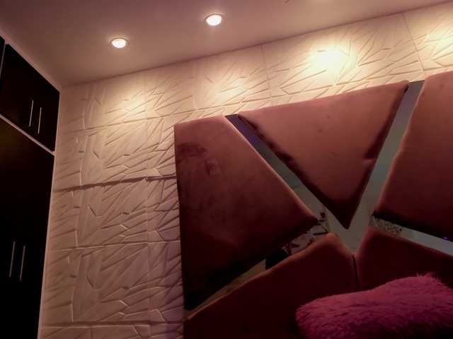 sol-angel live cam preview