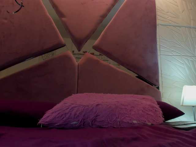 sol-angel live cam on BongaCams
