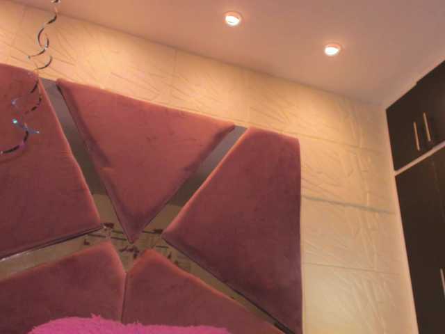 sol-angel live cam on BongaCams