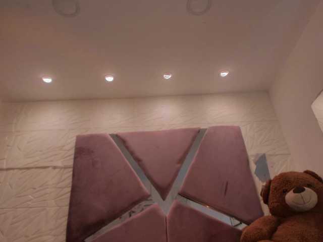 sol-angel live cam on BongaCams