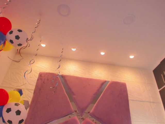 sol-angel live cam on BongaCams