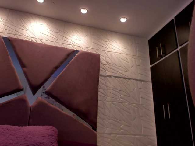sol-angel live cam on BongaCams