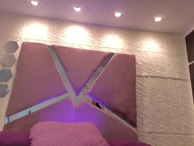 sol-angel live cam on BongaCams