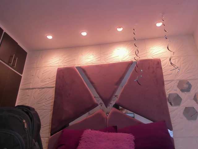 sol-angel live cam on BongaCams