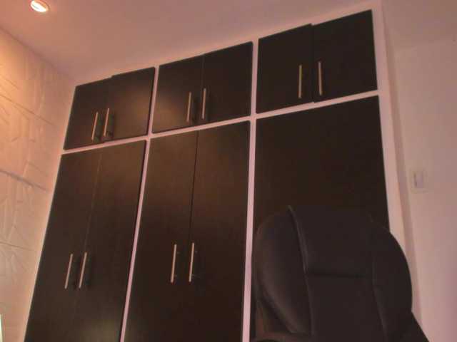 sol-angel live cam on BongaCams