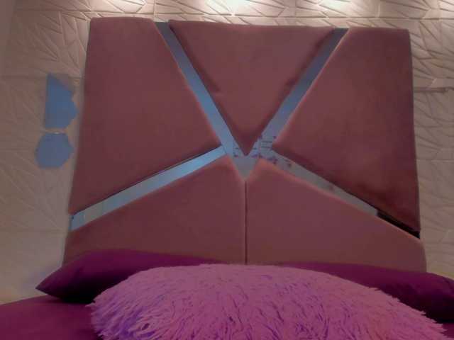 sol-angel live cam on BongaCams