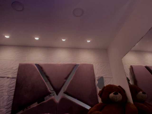 sol-angel live cam on BongaCams