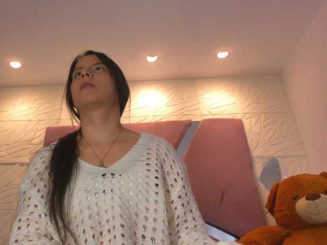sol-angel live cam preview
