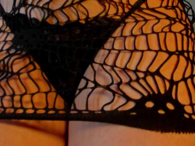 sol-angel live cam on BongaCams