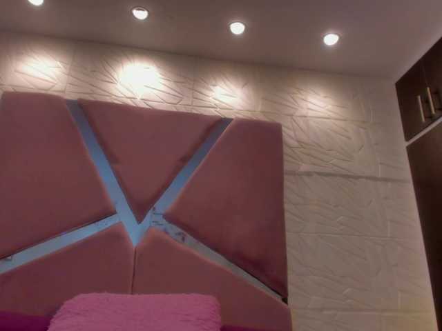 sol-angel live cam on BongaCams
