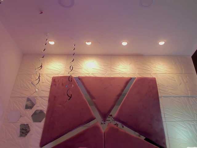 sol-angel live cam on BongaCams