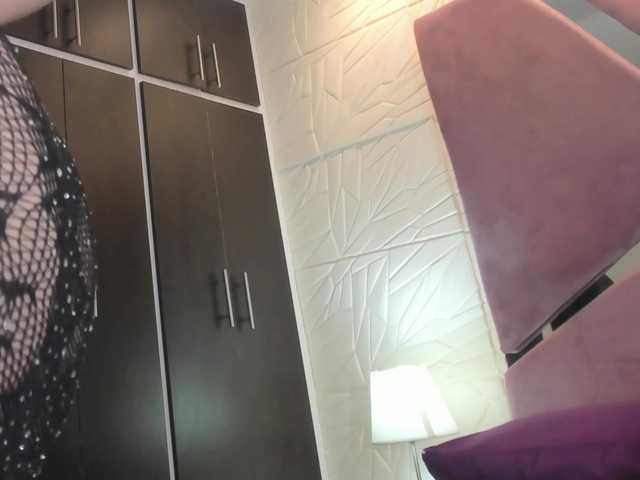 sol-angel live cam on BongaCams